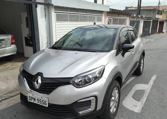 RENAULT CAPTUR 1.6 16V SCE FLEX LIFE X-TRONIC RENAULT CAPTUR 1.6 16V SCE FLEX LIFE X-TRONIC